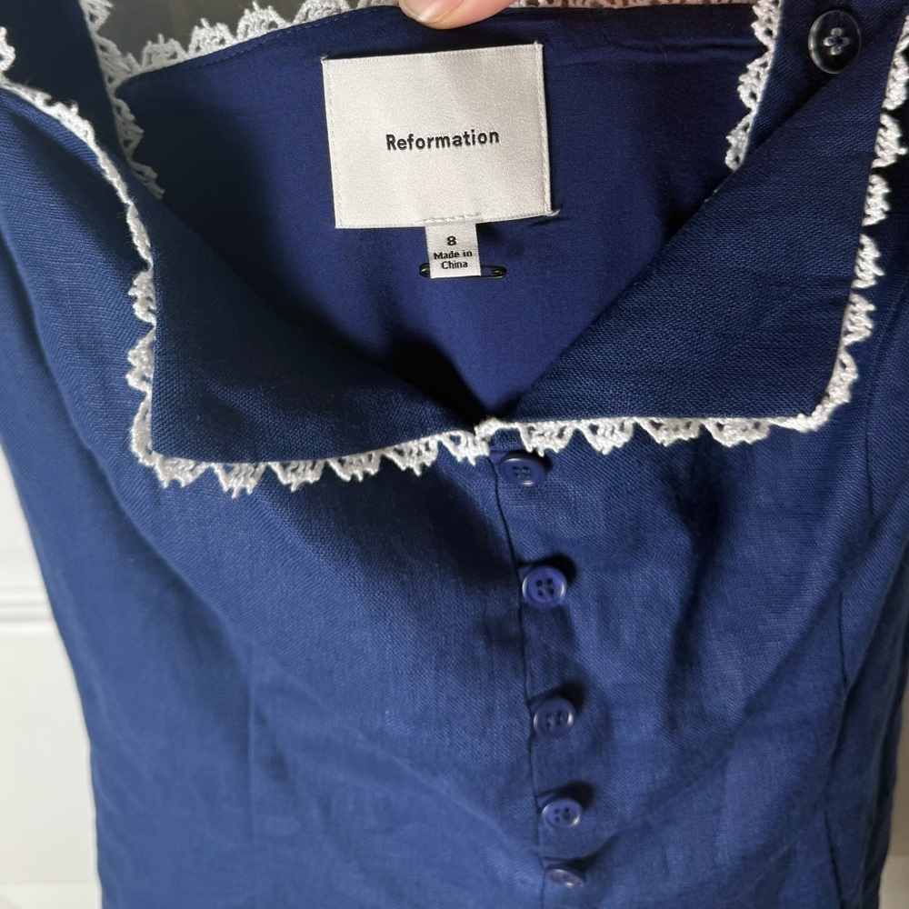 Reformation Viola Linen Top in Danube Blue 8 - Picture 6 of 7